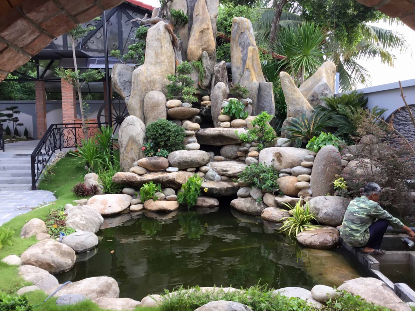 Xây dựng hòn non bộ Phúc Minh Phát